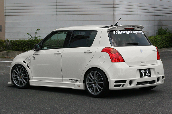 エアロパーツのCHARGESPEED チャージスピード SWIFT ZC11/21/71S ZD11