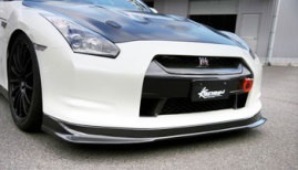 カーボンフロントリップＮＩＳＳＡＮ　ＧＴ－Ｒ／Ｒ３５