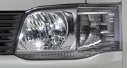 200hiace(4gata)_sub_HID-head.jpg