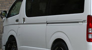 200hiace_body-stripe.JPG