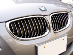 BMW 5シリーズ 用パーツ 『E60 M5LOOK GRILL』 装着イメージ