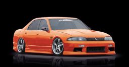 R33 SKYLINE 4dr