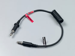 TROPHY PLUS/WRC/SR3ヘルメット用 ぺルター製アンプ接続アダプター
